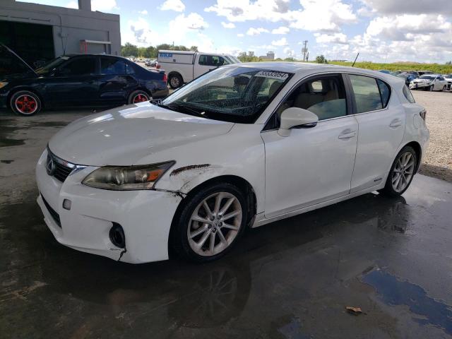 2013 LEXUS CT 200, 