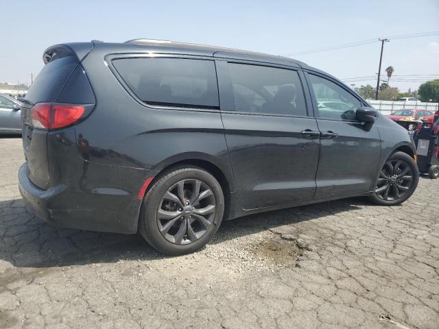 2C4RC1FG5JR193746 - 2018 CHRYSLER PACIFICA TOURING PLUS შავი ფოტო 3