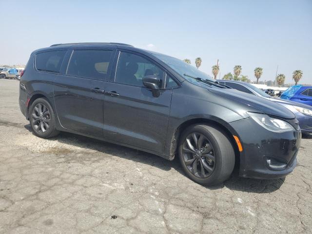 2C4RC1FG5JR193746 - 2018 CHRYSLER PACIFICA TOURING PLUS შავი ფოტო 4