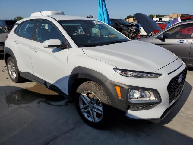 KM8K1CAA5MU643551 - 2021 HYUNDAI KONA SE WHITE photo 4