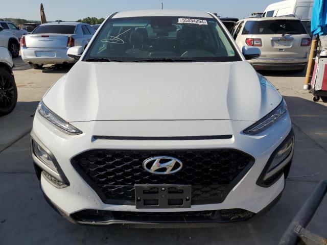 KM8K1CAA5MU643551 - 2021 HYUNDAI KONA SE WHITE photo 5