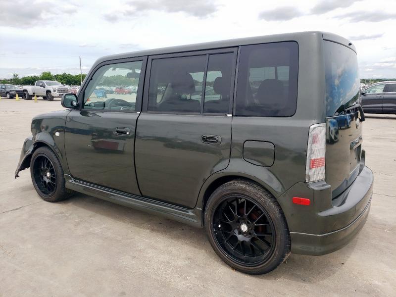 JTLKT324740167810 - 2004 TOYOTA SCION XB GREEN photo 2