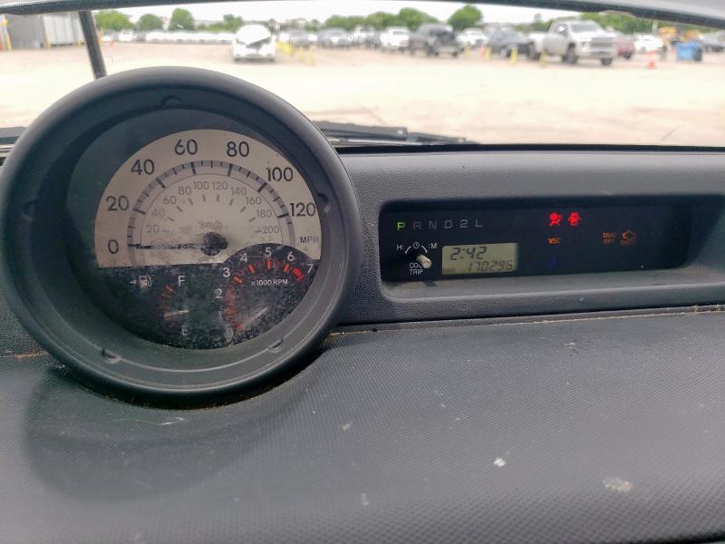 JTLKT324740167810 - 2004 TOYOTA SCION XB GREEN photo 9