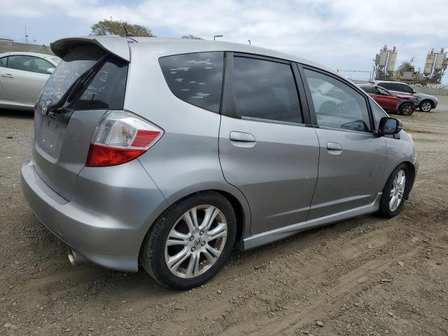 JHMGE8H48AC036247 - 2010 HONDA FIT SPORT SILVER photo 3