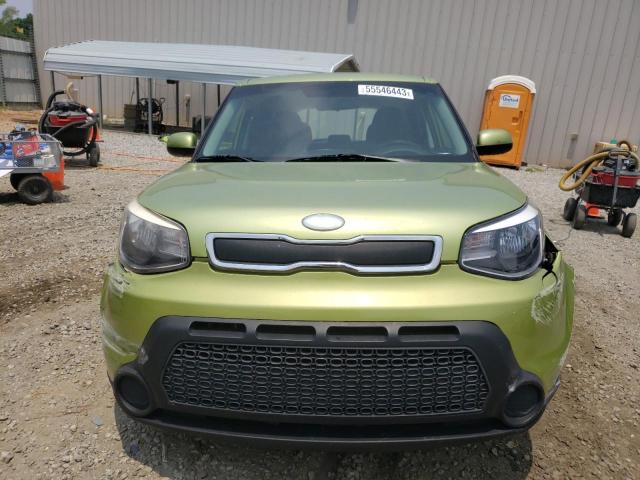 KNDJN2A25E7728073 - 2014 KIA SOUL GREEN photo 5