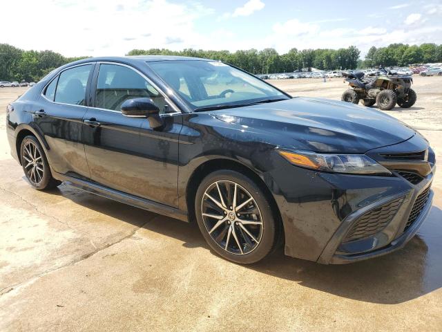 4T1G11AK2PU733893 - 2023 TOYOTA CAMRY SE NIGHT SHADE BLACK photo 4
