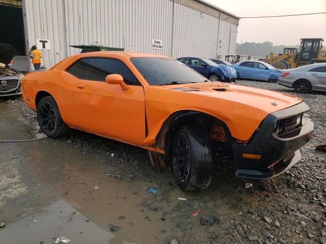 2C3CDYAG5CH158172 - 2012 DODGE CHALLENGER SXT ORANGE photo 4