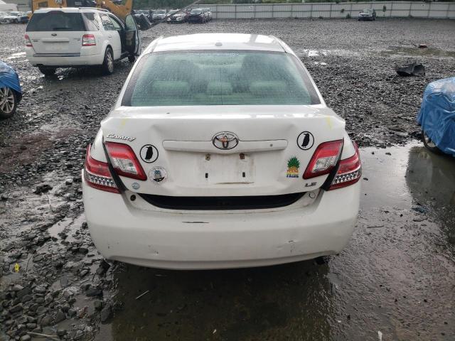 4T1BF3EK5BU590948 - 2011 TOYOTA CAMRY LE BASE WHITE photo 6