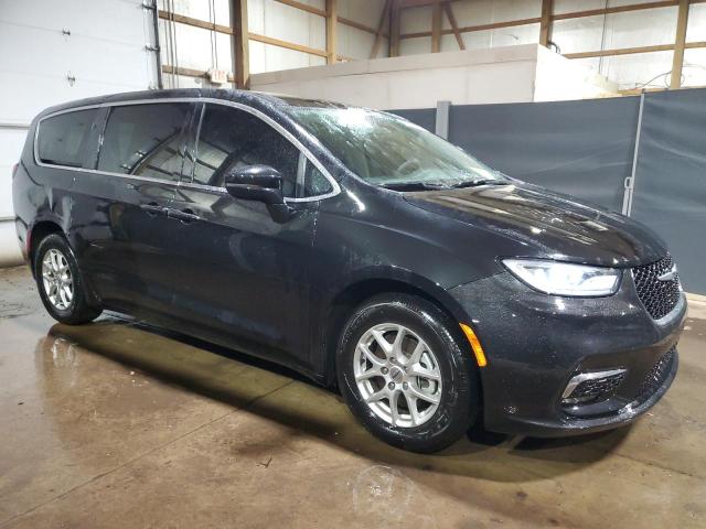 2C4RC1BG2PR625434 - 2023 CHRYSLER PACIFICA TOURING L BLACK photo 4