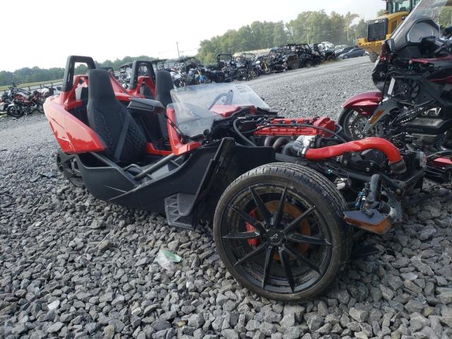 57XAAPFA3F5100641 - 2015 POLARIS SLINGSHOT SL RED photo 4