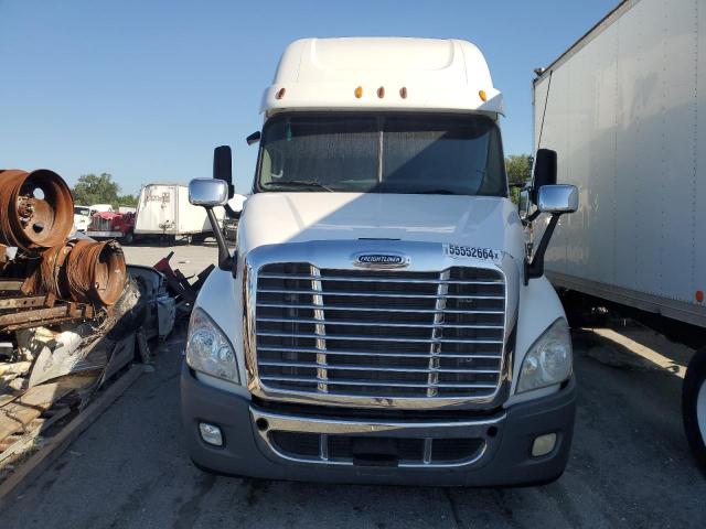 3AKJGLBG6FSGB2430 - 2015 FREIGHTLINER CASCADIA 1 WHITE photo 9