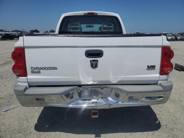 1D7HW48N46S605943 - 2006 DODGE DAKOTA QUAD SLT Blanco foto 6