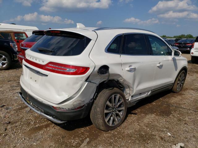 5LMCJ3D95KUL47106 - 2019 LINCOLN MKC RESERVE Beyaz fotoğraf 3