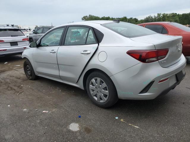 3KPA24AD5PE533373 - 2023 KIA RIO LX SILVER photo 2