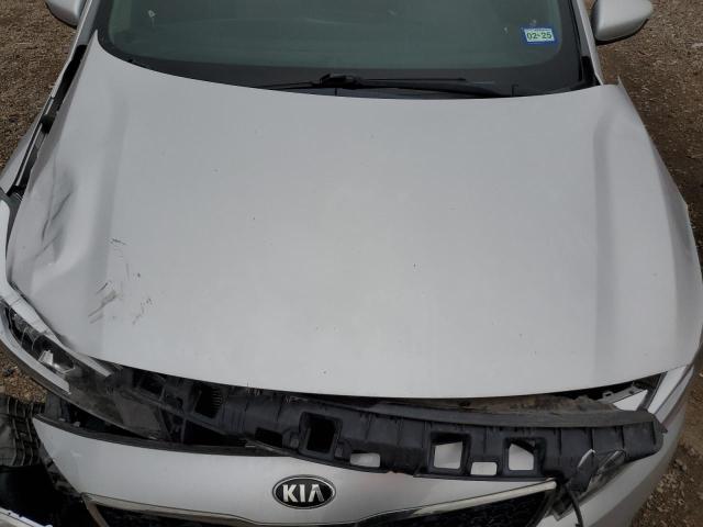 3KPFL4A70HE107587 - 2017 KIA FORTE LX SILVER photo 11