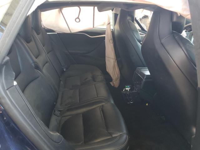 5YJSA1E28HF215628 - 2017 TESLA MODEL S ლურჯი ფოტო 10