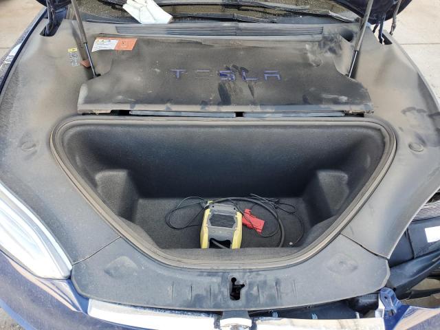 5YJSA1E28HF215628 - 2017 TESLA MODEL S ლურჯი ფოტო 11