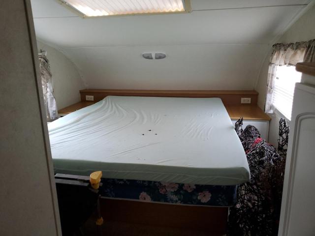 4YDF5272735904575 - 2003 KEYSTONE OUTBACK WHITE photo 5