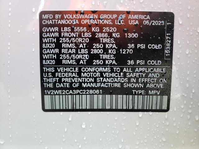 1V2WE2CA3PC228061 - 2023 VOLKSWAGEN ATLAS CROS SE Blanc photo 13