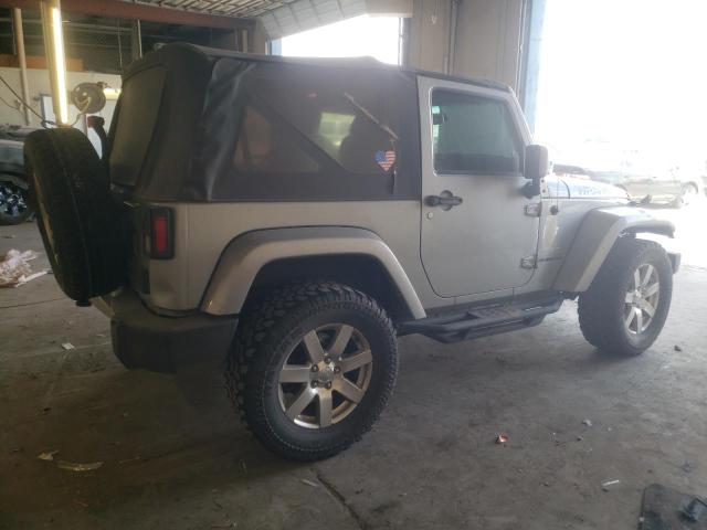 1C4AJWBG9EL125616 - 2014 JEEP WRANGLER SAHARA GRAY photo 3