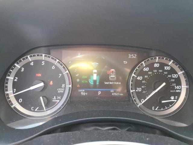 5TDGZRAH5MS039568 - 2021 TOYOTA HIGHLANDER XLE SILVER photo 9