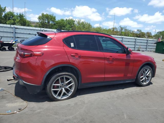 ZASFAKNN3J7B79075 - 2018 ALFA ROMEO STELVIO TI SPORT RED photo 3