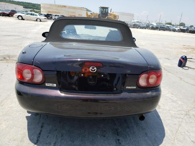 JM1NB353950412574 - 2005 MAZDA MX-5 MIATA BASE PURPLE photo 6