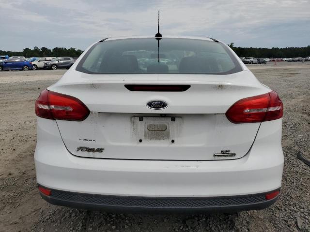 1FADP3F2XFL365368 - 2015 FORD FOCUS SE WHITE photo 6