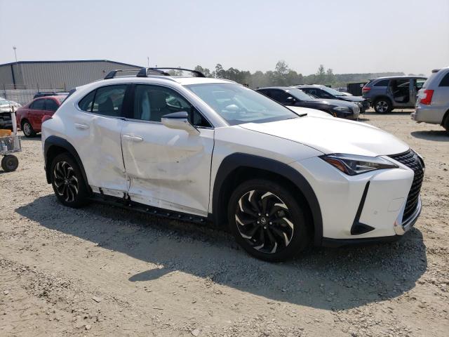 JTHP3JBH8L2030174 - 2020 LEXUS UX 200 WHITE photo 4