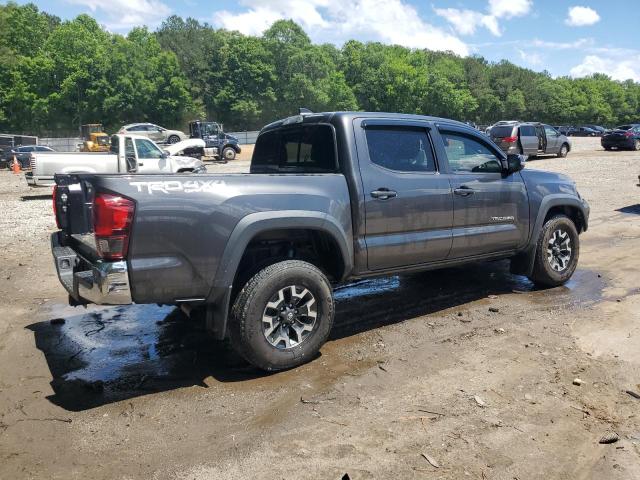 3TMCZ5AN9JM125281 - 2018 TOYOTA TACOMA DOUBLE CAB GRAY photo 3