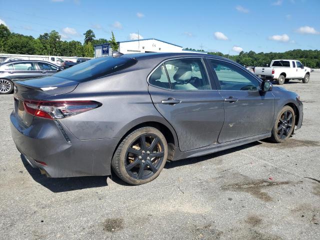 4T1G11AK0MU566879 - 2021 TOYOTA CAMRY SE CHARCOAL photo 3