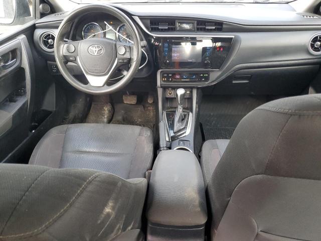 2T1BURHE7JC036373 - 2018 TOYOTA COROLLA L ვერცხლისფერი ფოტო 8