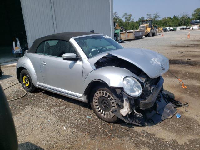 3VW5X7ATXDM830875 - 2013 VOLKSWAGEN BEETLE SILVER photo 4