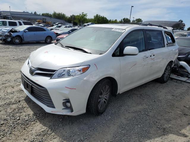 5TDYZ3DC7LS021248 - 2020 TOYOTA SIENNA XLE WHITE photo 1