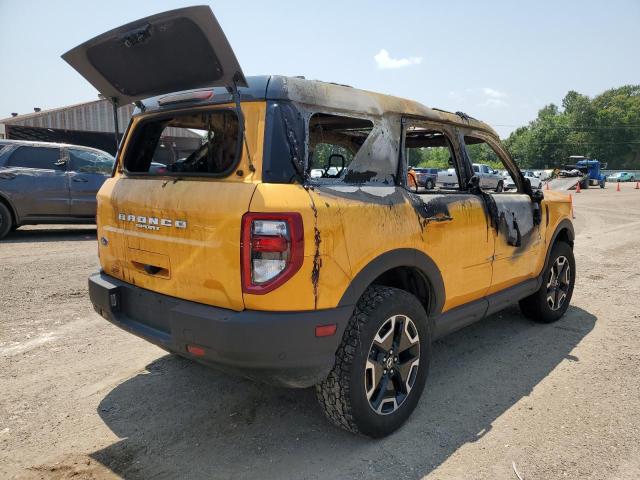 3FMCR9C68NRD99346 - 2022 FORD BRONCO SPO OUTER BANKS YELLOW photo 3