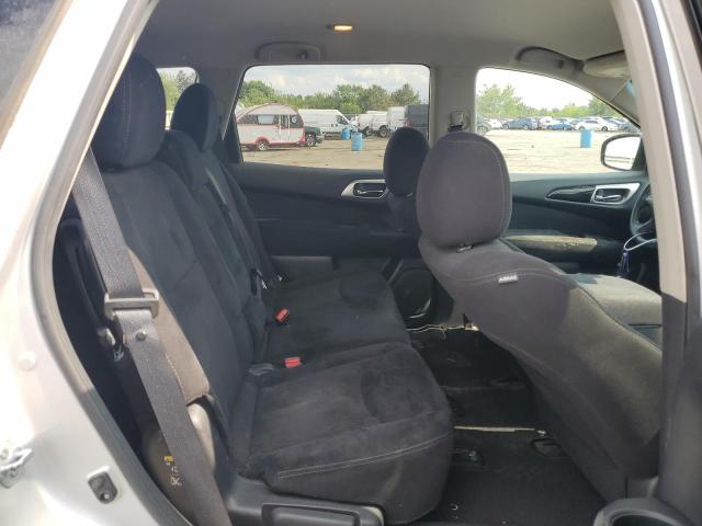 5N1AR2MM4GC649338 - 2016 NISSAN PATHFINDER S 银色 照片 11
