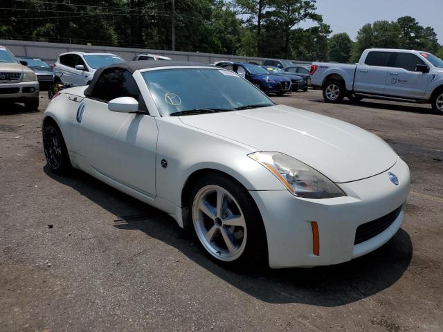 JN1AZ36A94M252729 - 2004 NISSAN 350Z ROADSTER WHITE photo 4