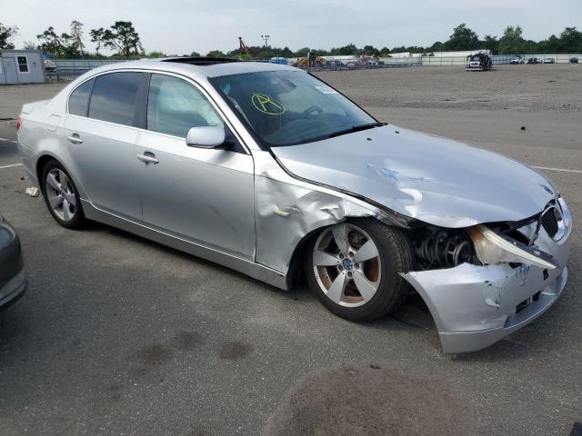 WBANF33507CS38966 - 2007 BMW 5 SERIES XI SILVER photo 4