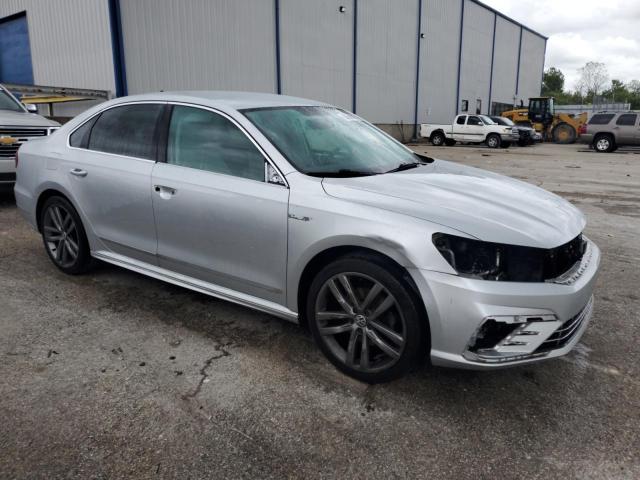 1VWDT7A36HC052606 - 2017 VOLKSWAGEN PASSAT R-LINE Արծաթագույն լուսանկար 4