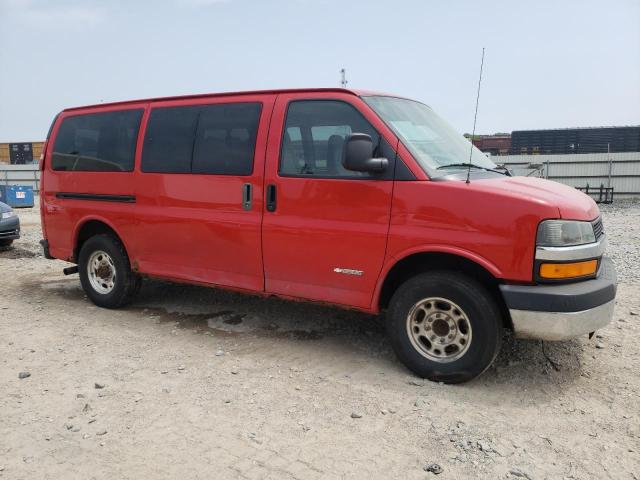 1GAHG35U551176032 - 2005 CHEVROLET EXPRESS G3 RED photo 4