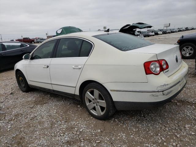 WVWJK73C29P042302 - 2009 VOLKSWAGEN PASSAT TURBO WHITE photo 2