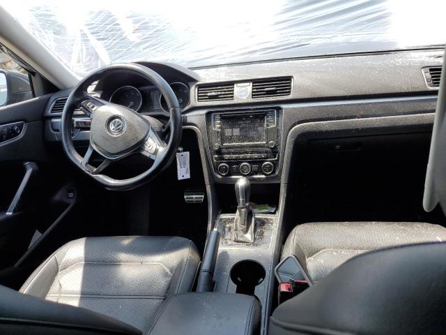 1VWDT7A31HC059530 - 2017 VOLKSWAGEN PASSAT R-LINE Boz foto 8
