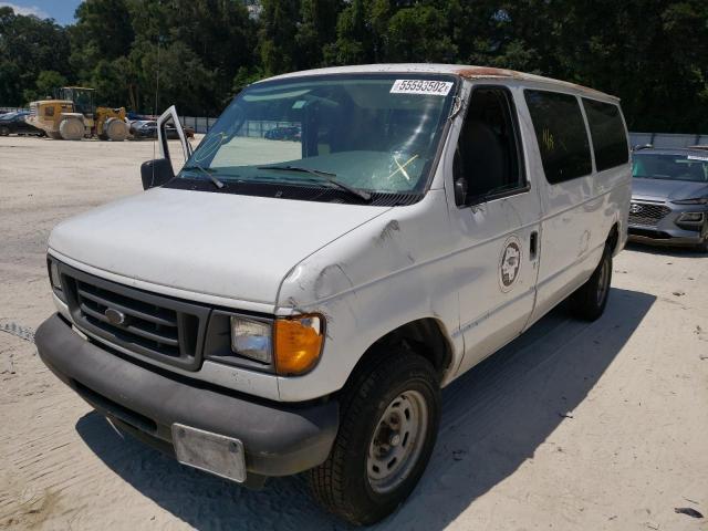 1FMRE11W24HA62942 - 2004 FORD ECONOLINE E150 WAGON WHITE photo 2