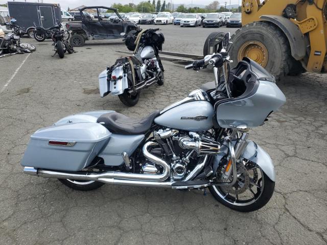 1HD1KHC21PB677064 - 2023 HARLEY-DAVIDSON FLTRX 银色 照片 1