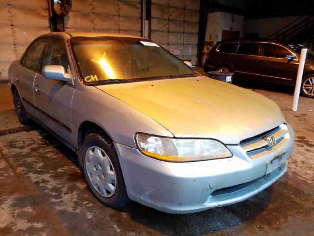 1HGCG5645WA211599 - 1998 HONDA ACCORD LX  photo 1