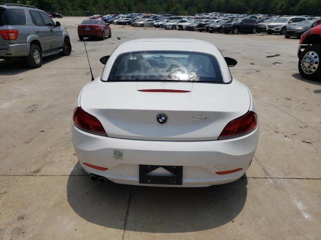 WBALM5C55AE162262 - 2010 BMW Z4 SDRIVE30I WHITE photo 6