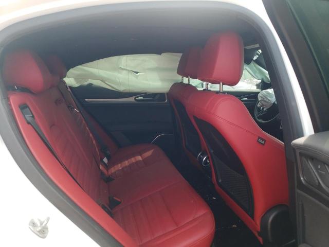 ZASPAKBN1N7D32034 - 2022 ALFA ROMEO STELVIO TI Ақ фото 10