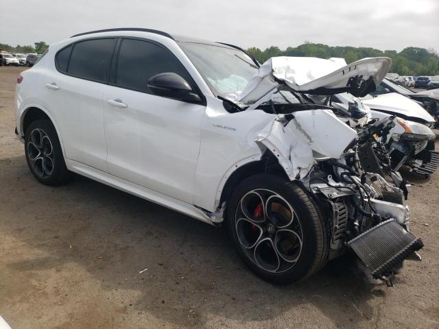 ZASPAKBN1N7D32034 - 2022 ALFA ROMEO STELVIO TI Ақ фото 4