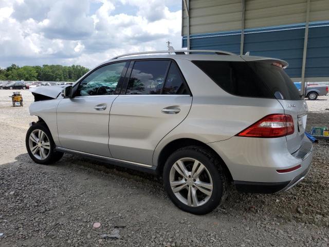4JGDA5HB2FA449146 - 2015 MERCEDES-BENZ ML 350 4MATIC SILVER photo 2