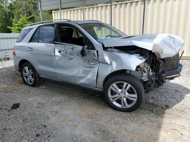 4JGDA5HB2FA449146 - 2015 MERCEDES-BENZ ML 350 4MATIC SILVER photo 4